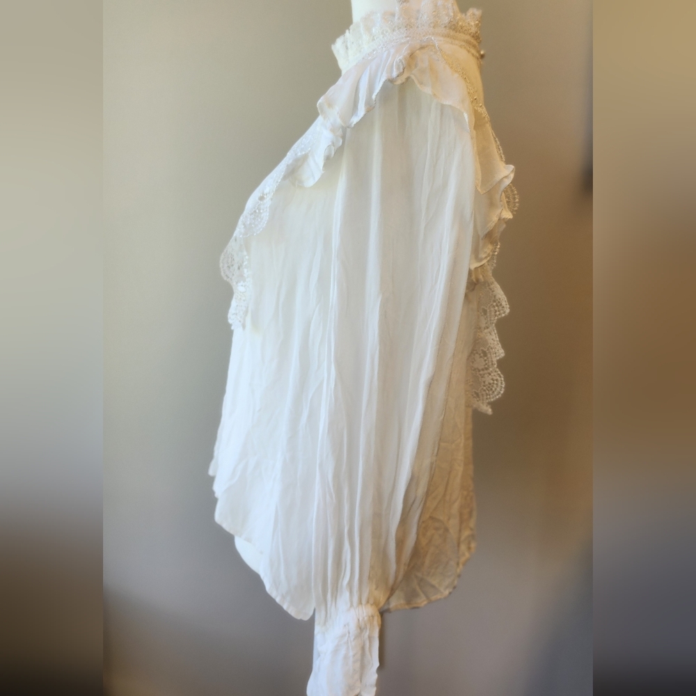 Anthropologie Cream Lace Blouse - Picture 2 of 5